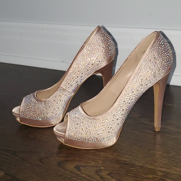 rose gold sparkly heels